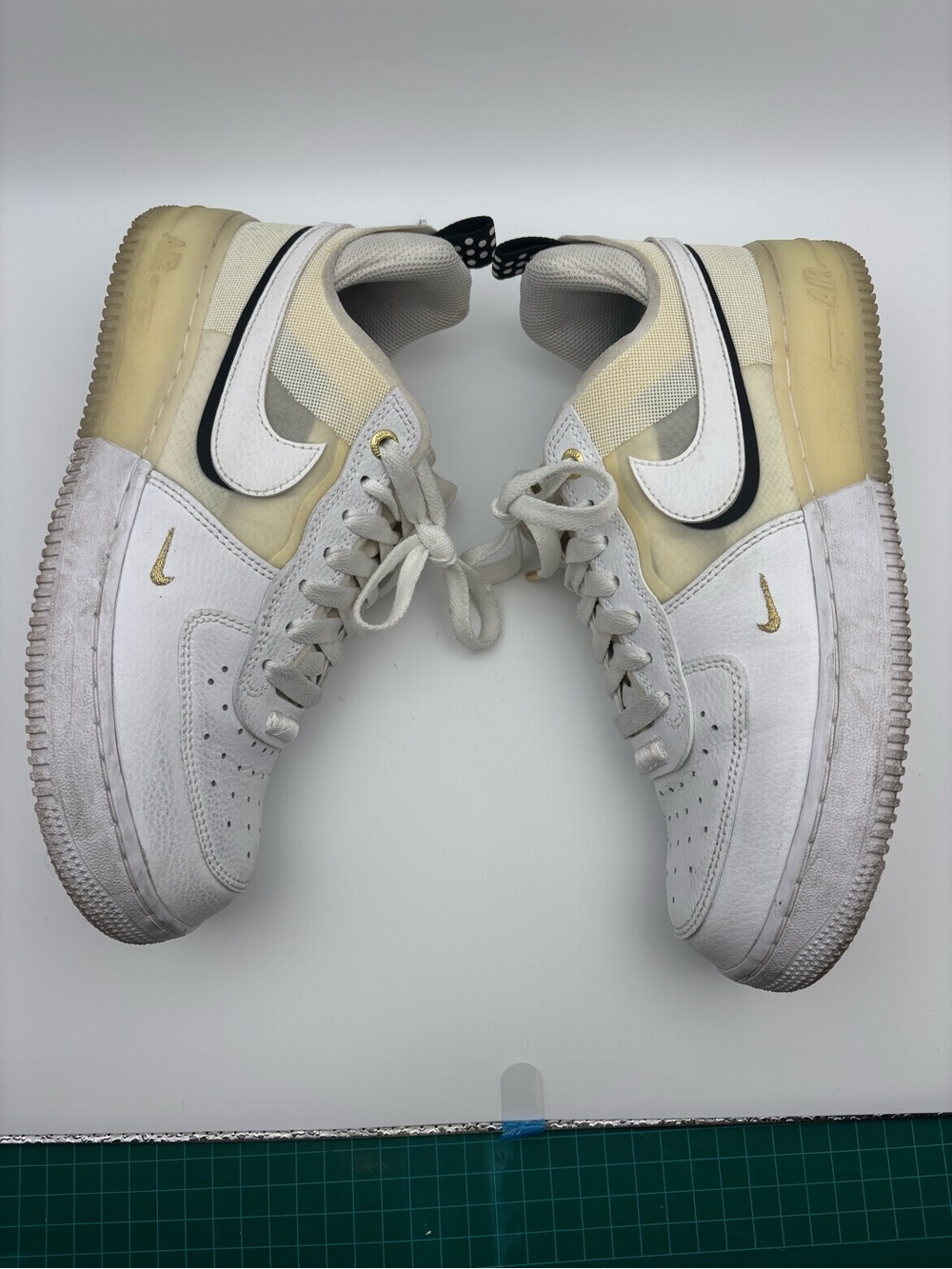 Nike Air Force Ones. Sz 6 men’s. - Picture 4 of 7